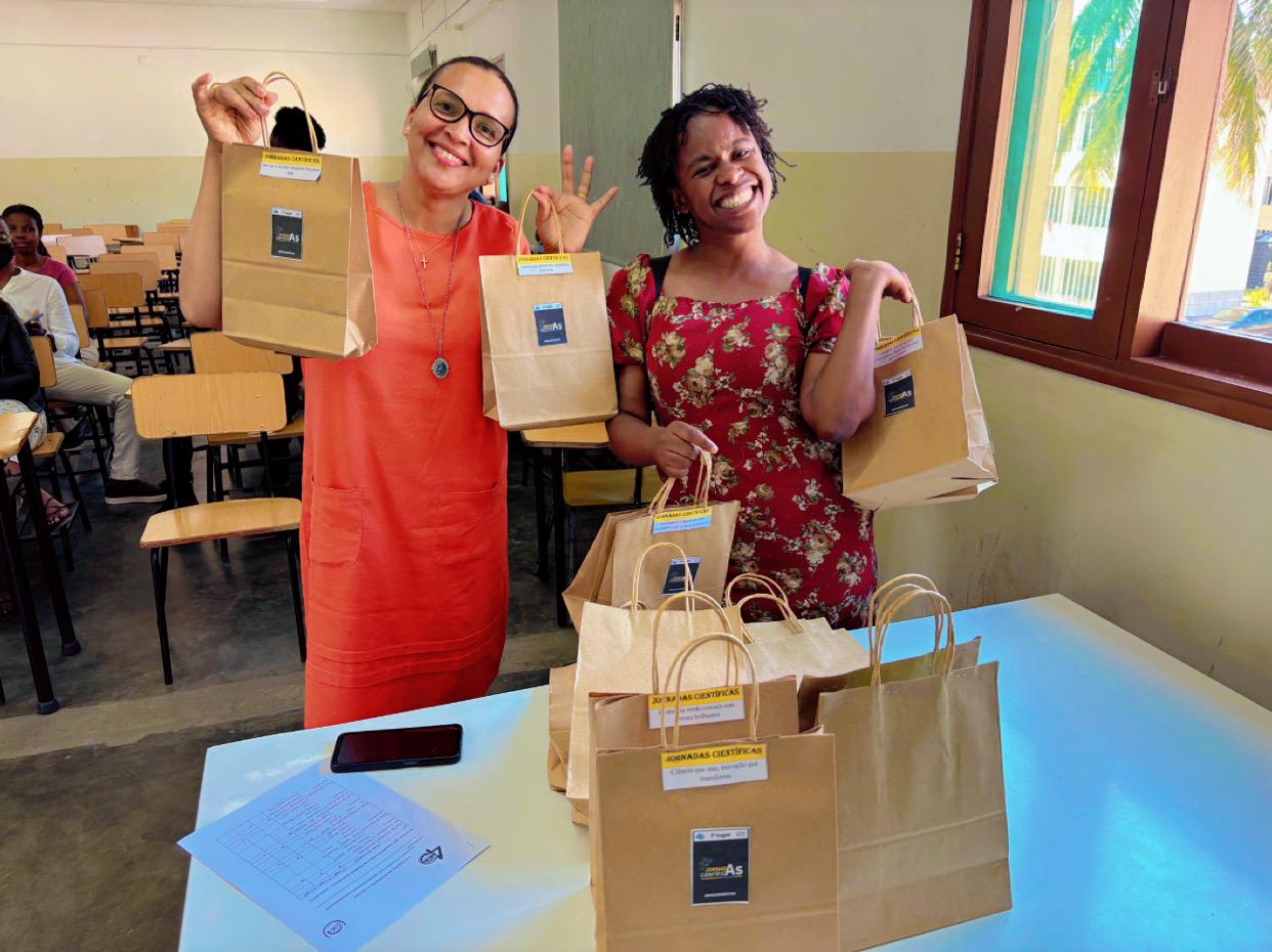 Premiação dos Estudantes que mais se destacaram nas XV Jornadas Cientificas